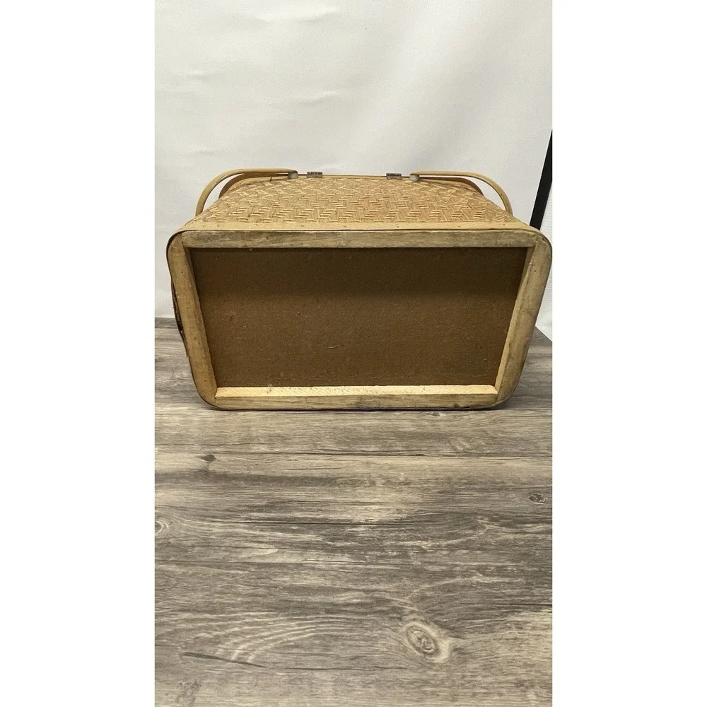 Redmon‎ Woven Picnic Basket Wood Lid Mustard Yellow Handles Vintage Style